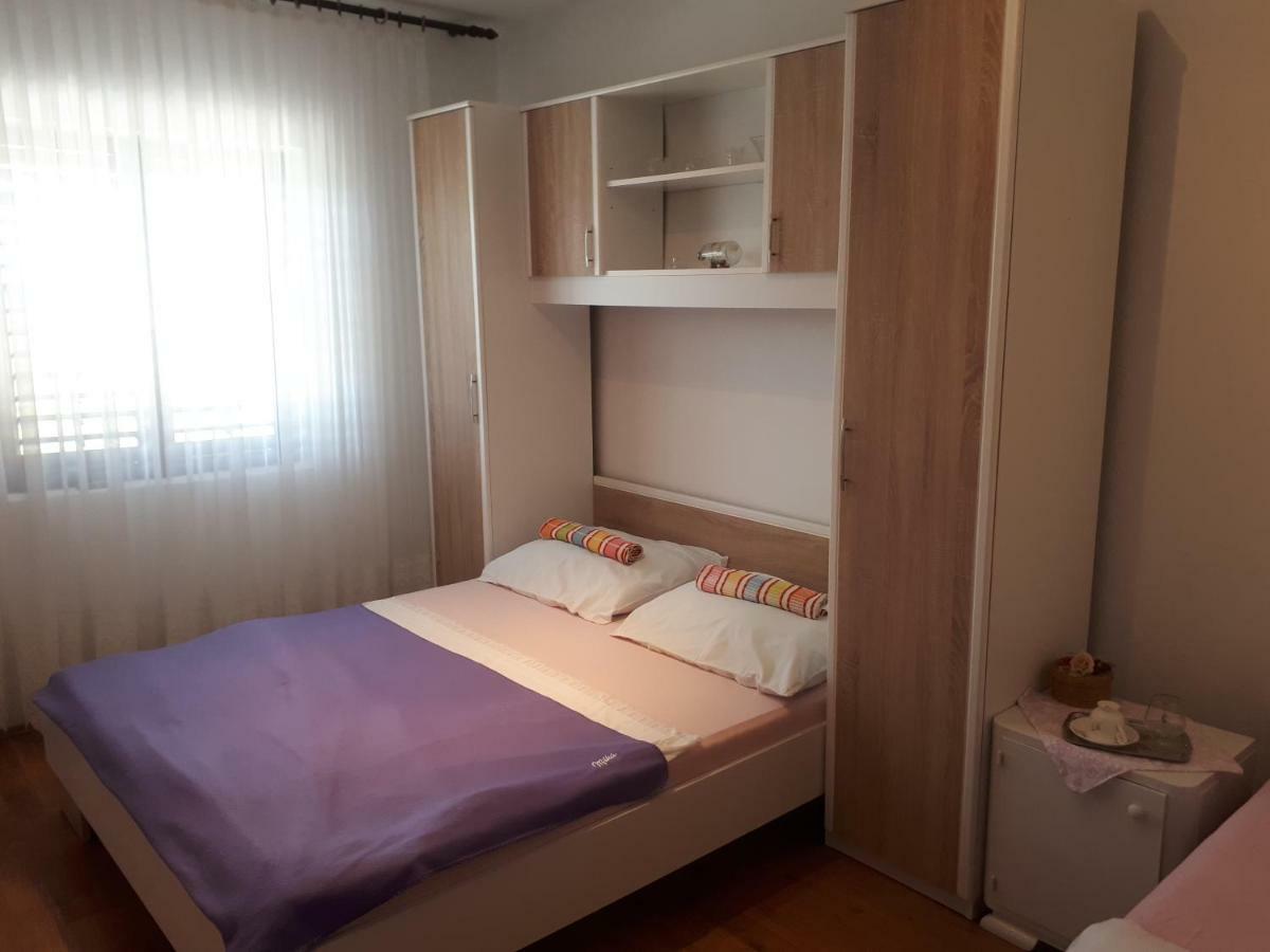 Luminaria Solis Vacation Home Рогозница Экстерьер фото